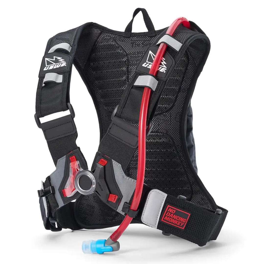 MOCHILA DE HIDRATACIÓN USWE MOTO HYDRO 3L NEGRA