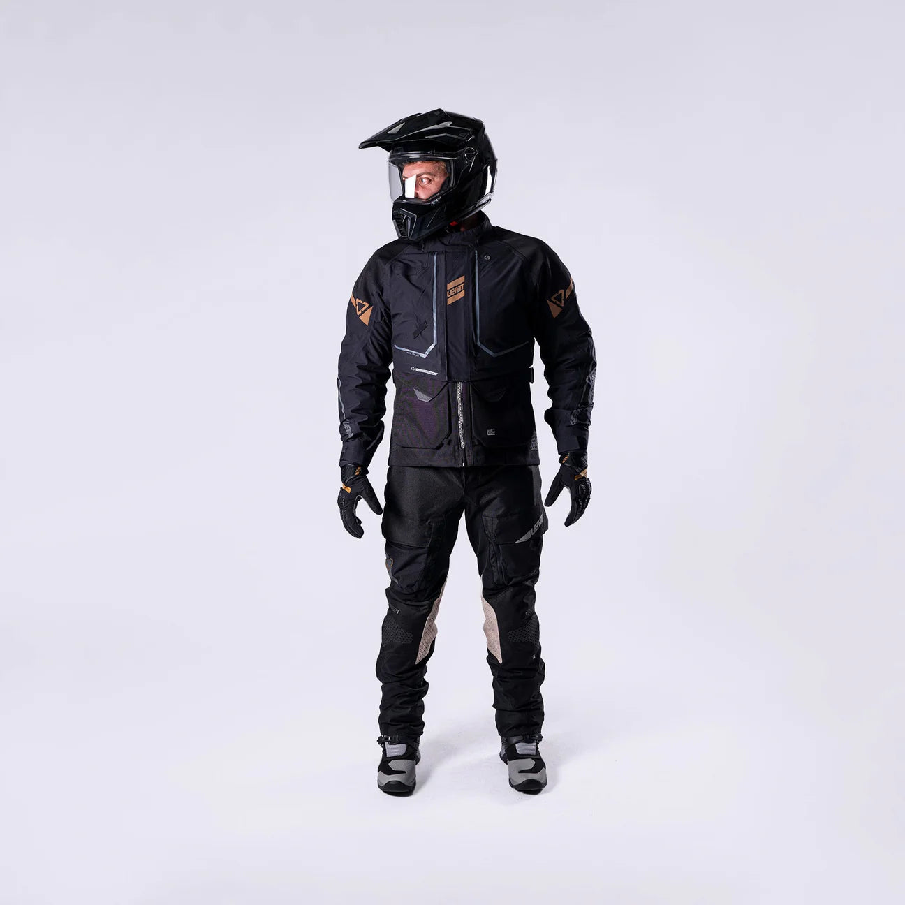 LEATT ADVENTURE MULTITOUR 8.5 STEALTH MOTORCYCLE JACKET