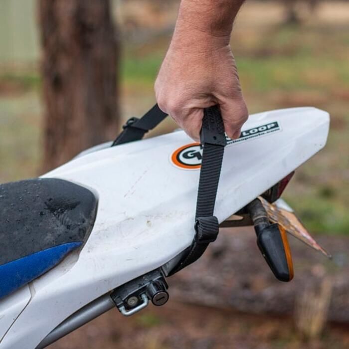 CORREAS DE LEVANTAMIENTO PARA MOTOS GIANT LOOP LIFT STRAP NEGRAS