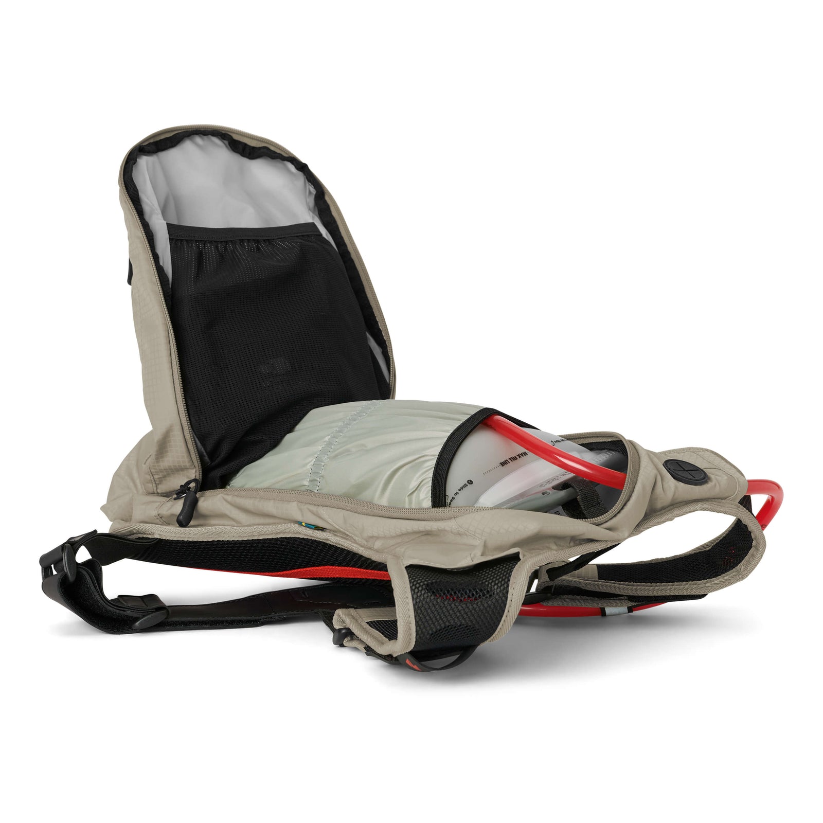 USWE MOTO OUTLANDER 9L SAND HYDRATION BACKPACK