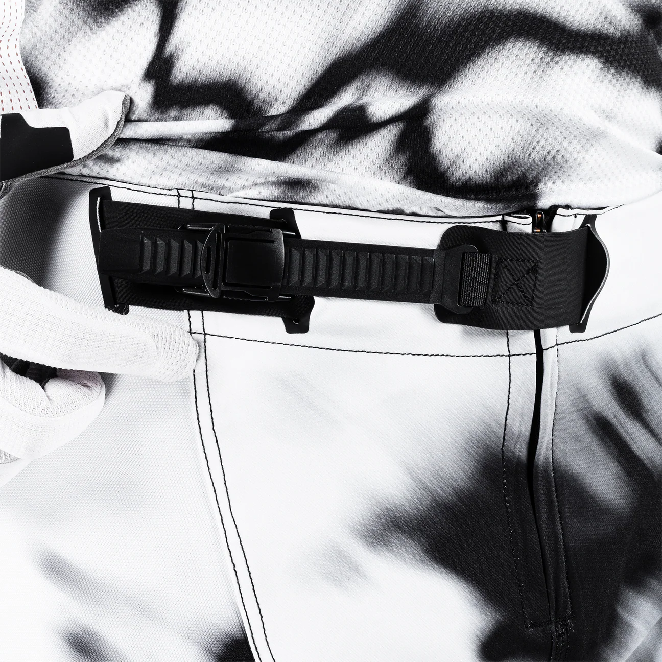 PANTALÓN DE MOTO LEATT 4.5 BLANCO