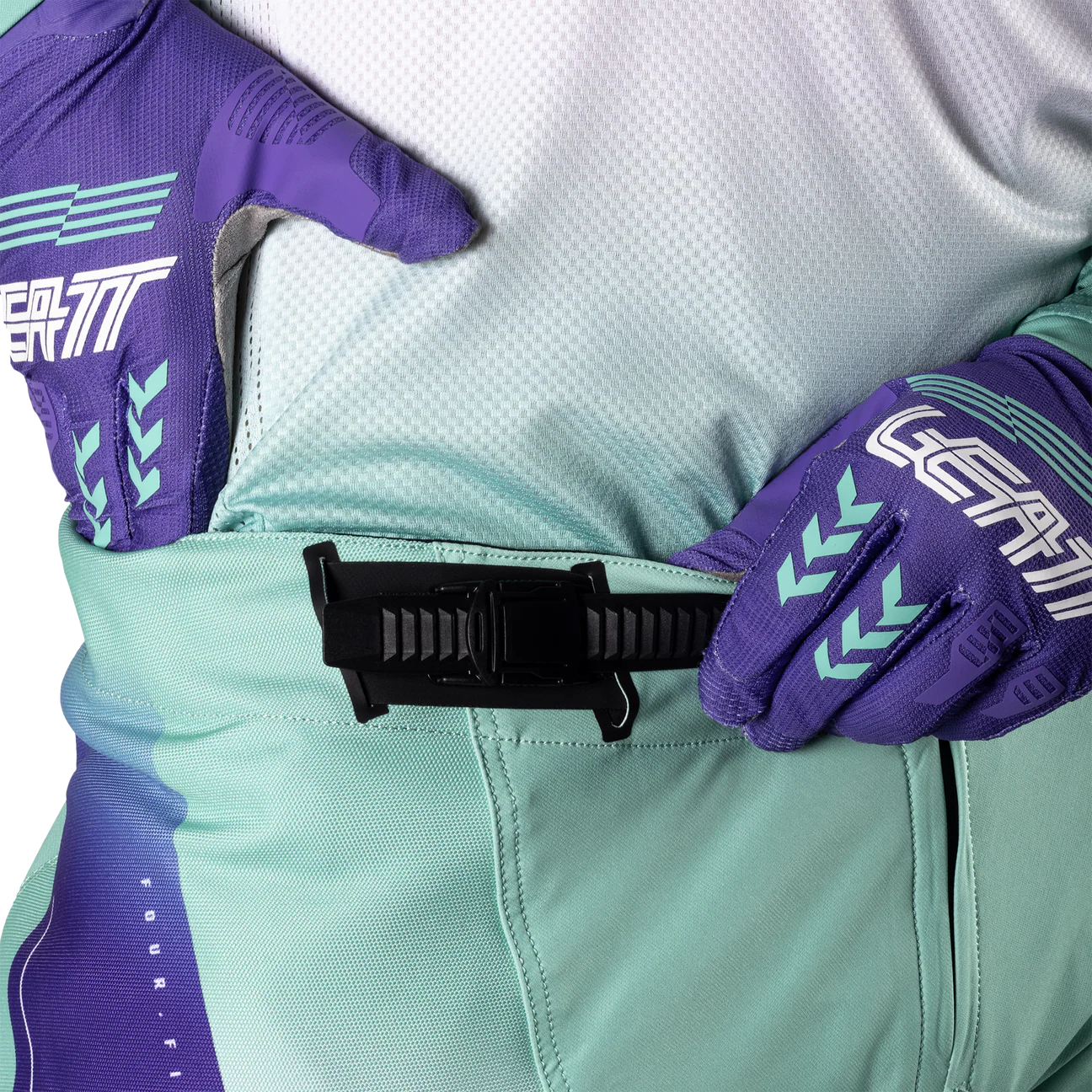 PANTALÓN DE MOTO LEATT 4.5 MORADO