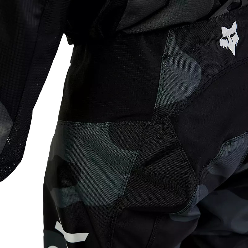 PANTALÓN DE MOTO FOX 180 BNKR BLACK CAMO