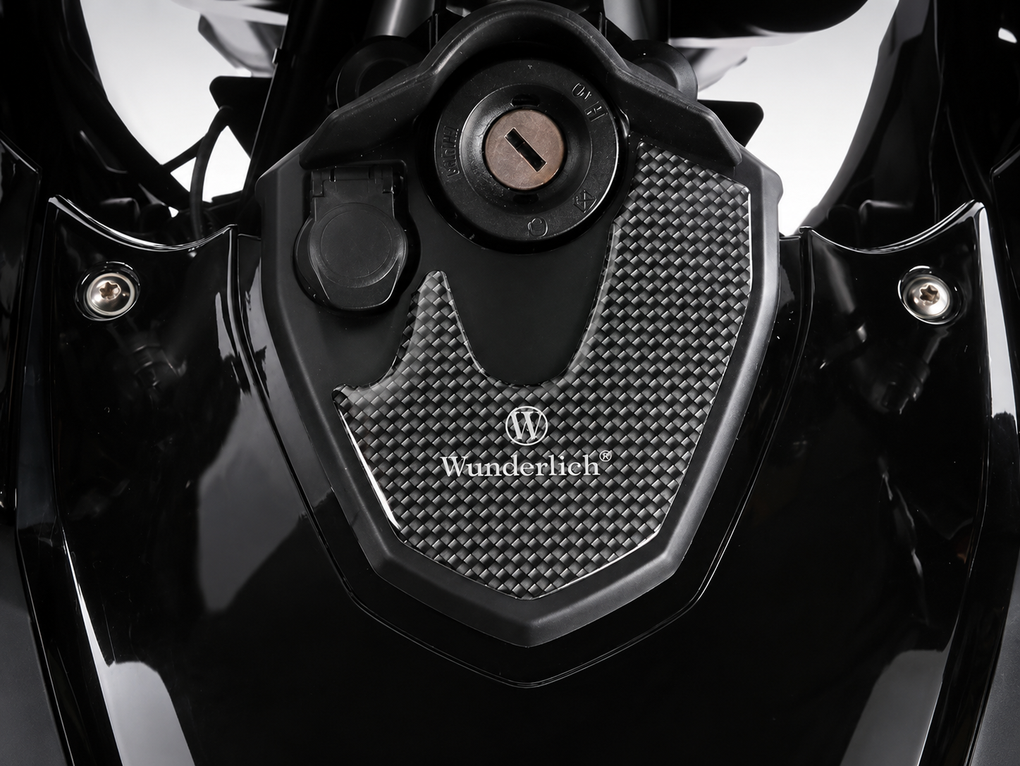 PROTECTOR ADHESIVO WUNDERLICH PARA PANEL DE ENCENDIDO BMW F650GS TWIN / F700GS / F800GS