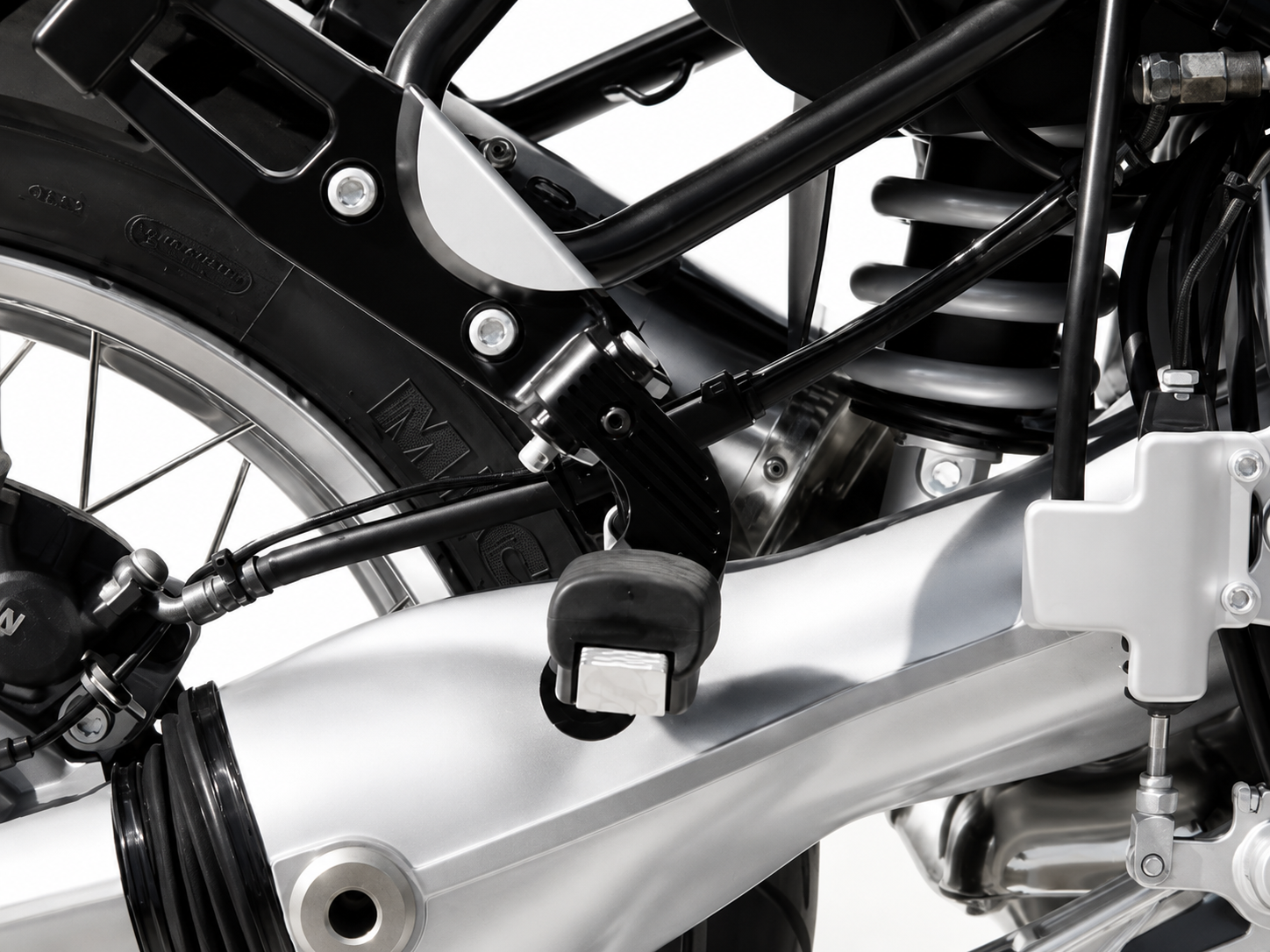 SOPORTE REBAJADOR DE PEDALINES PASAJERO PARA BMW 850/1100 GS