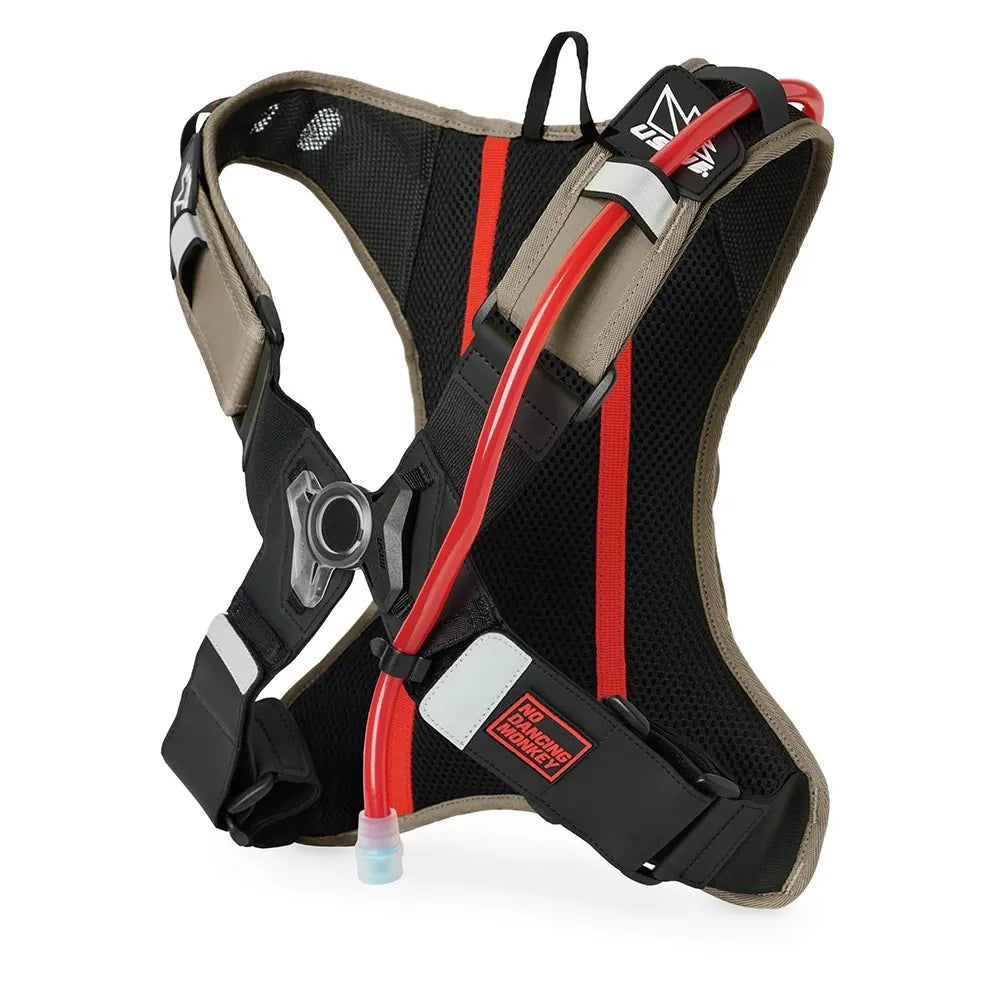 MOCHILA DE HIDRATACIÓN USWE OUTLANDER MOTO 2L SAND