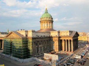 construccion en plaza de moscu